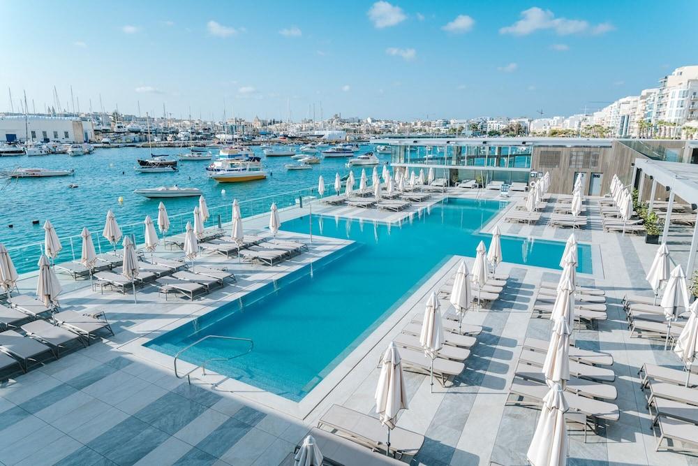 Blubay Apartments By St Hotels Gzira Exterior photo